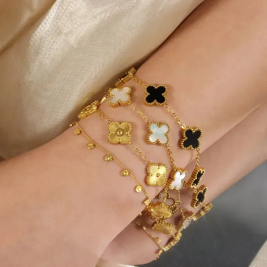 Fleur Essence Floral Bracelet