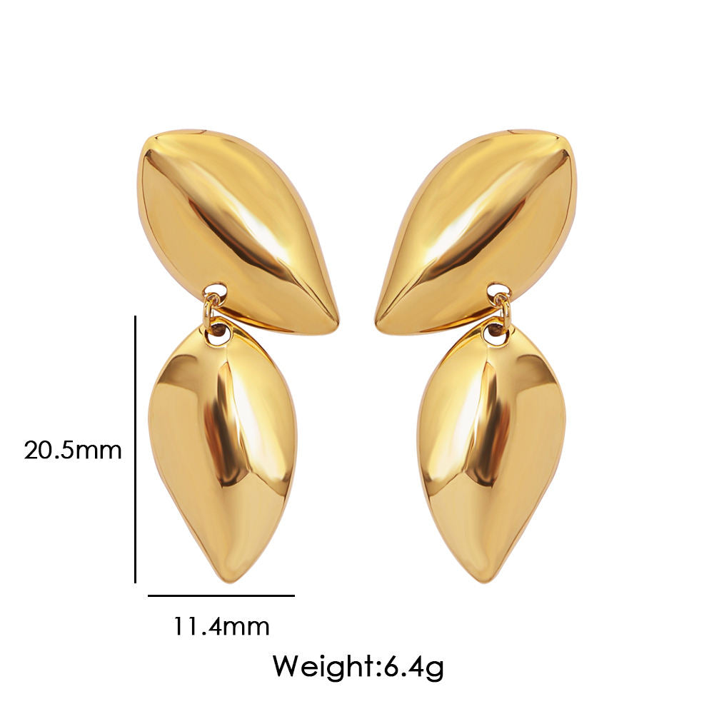 A pair of shiny gold teardrop-shaped drop earrings shown on a white background with printed dimensions (20.5mm height, 11.