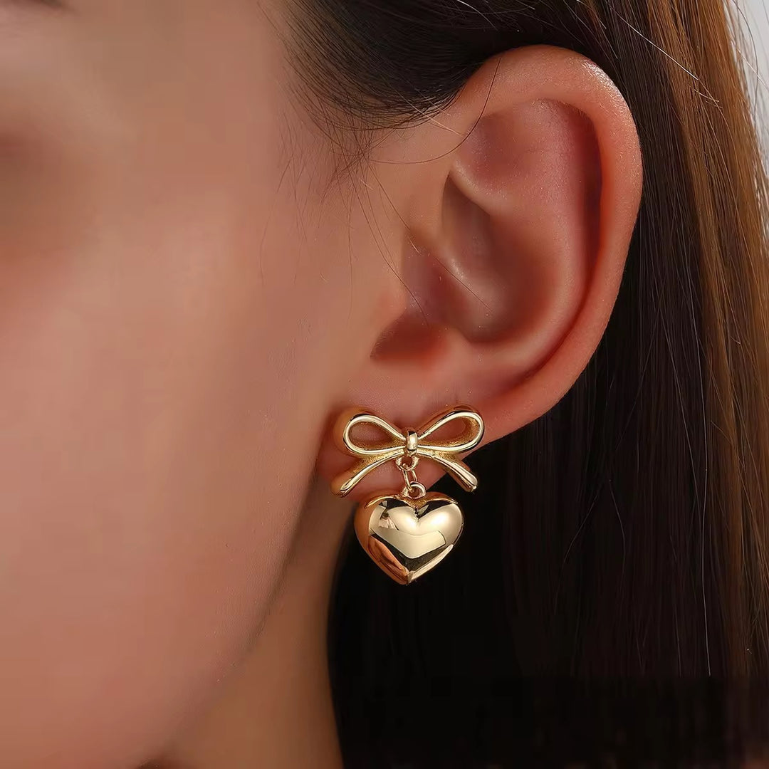 Grazia Heart & Bow Pendant Set
