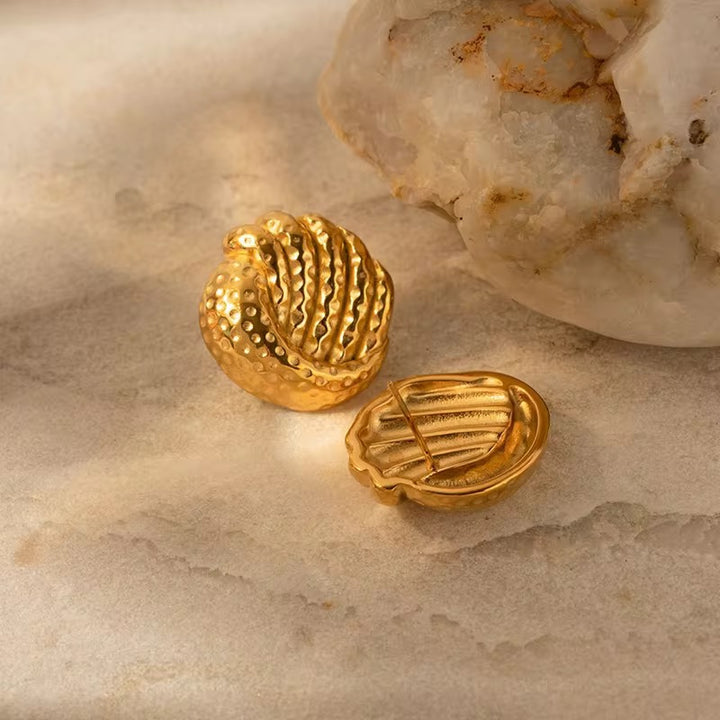 Dome Ripple Twist Earrings