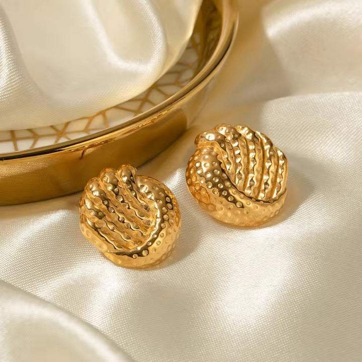 Dome Ripple Twist Earrings