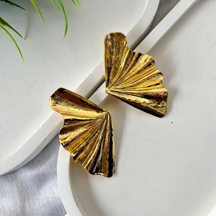 Ginkgo Shell Winged Earrings