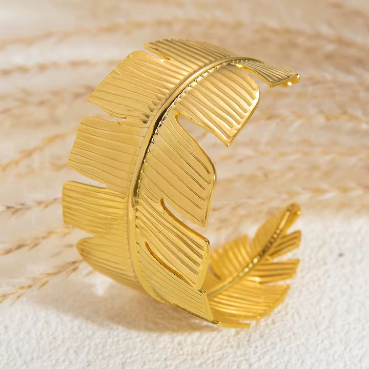 Regal Leaf Wings Bracelet