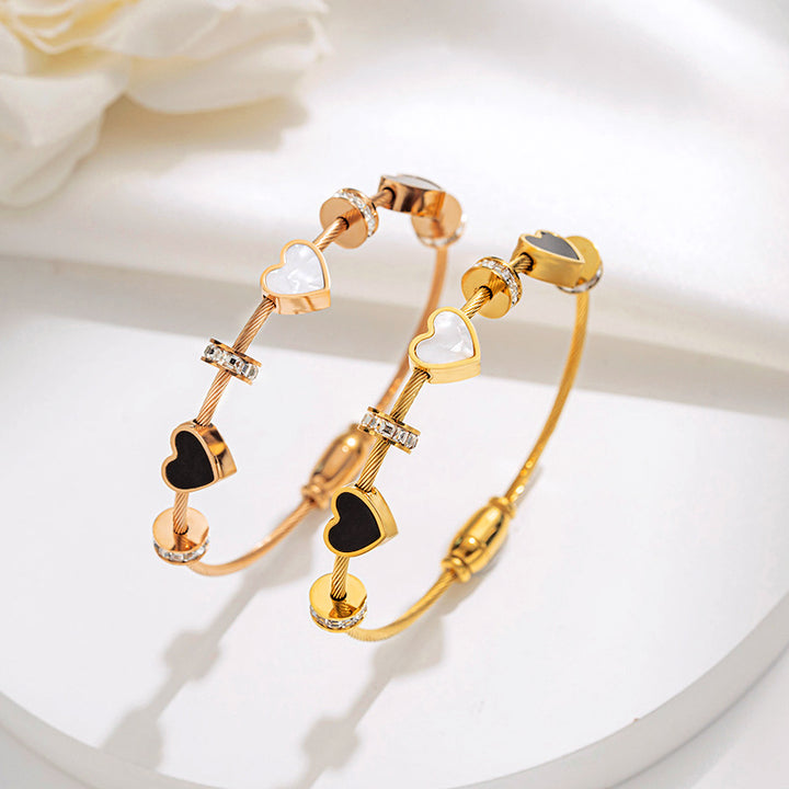 Retro Love Charm Heart Bracelet