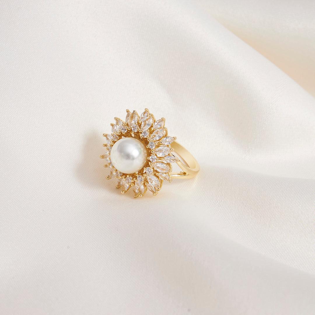 Crown Pearl Blossom Ring