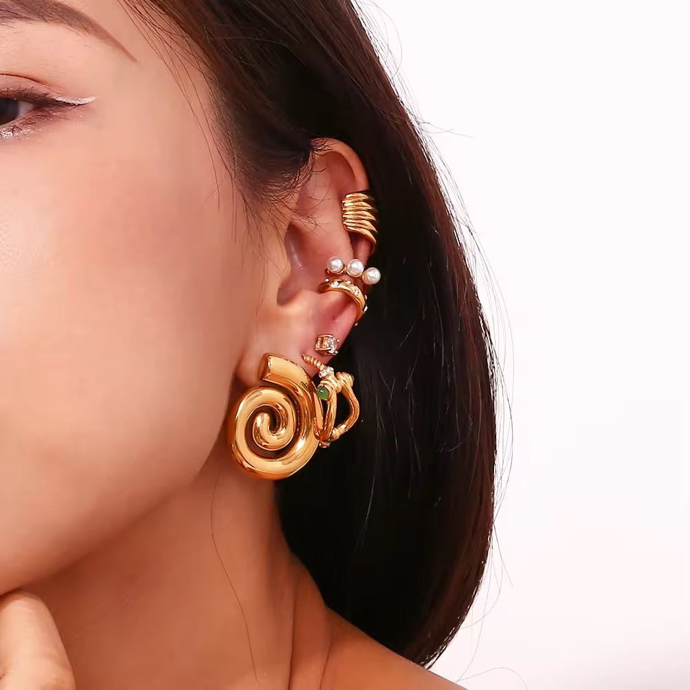 Aurelia Coil Stud Earrings - Élan D&
