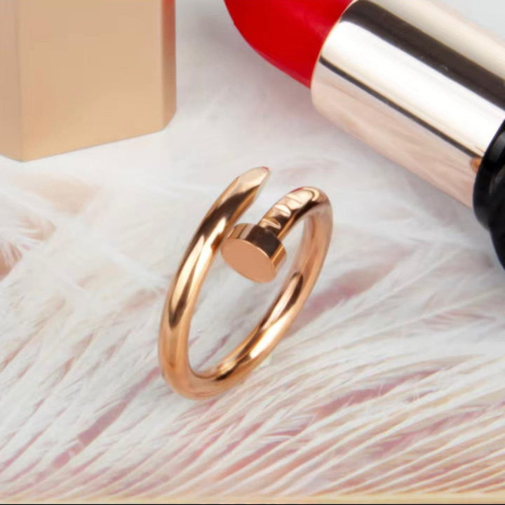 Coil Nail Wrap Ring - Élan D&