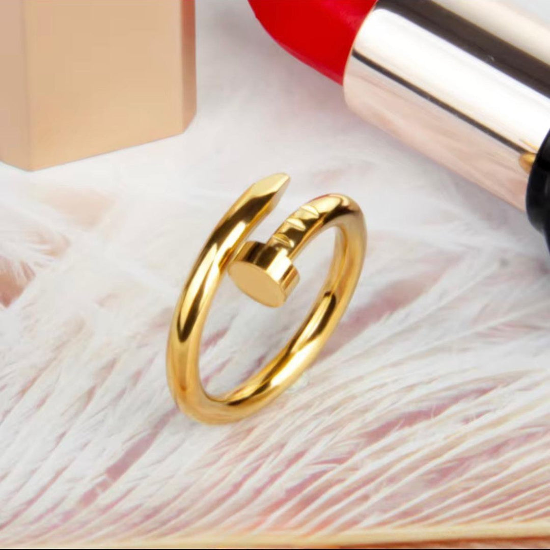 Coil Nail Wrap Ring - Élan D&