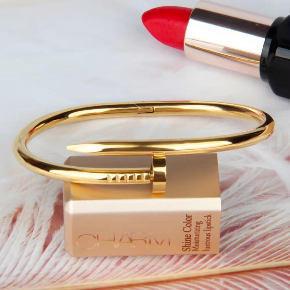 Coil Nail Wrap Ring - Élan D&