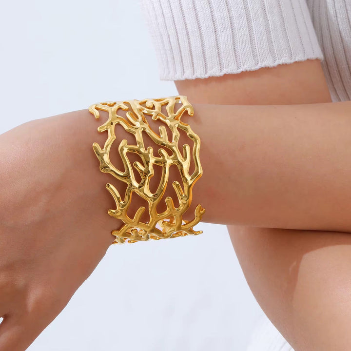Coral Reef Cuff Bracelet - Élan D&