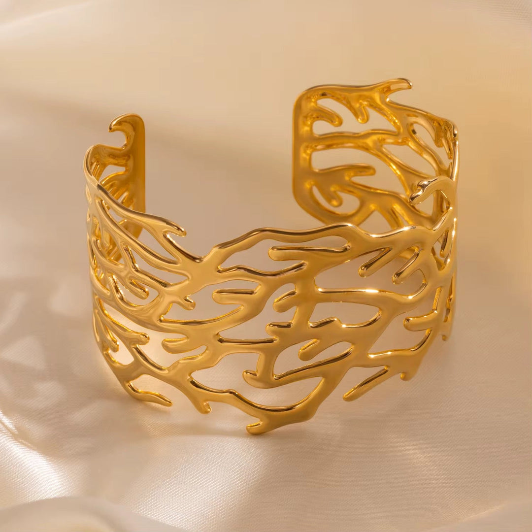 Coral Reef Cuff Bracelet - Élan D&