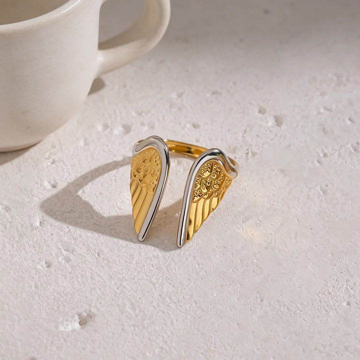 Wing Duo Two-Tone Open Ring — Textured Feather Design
