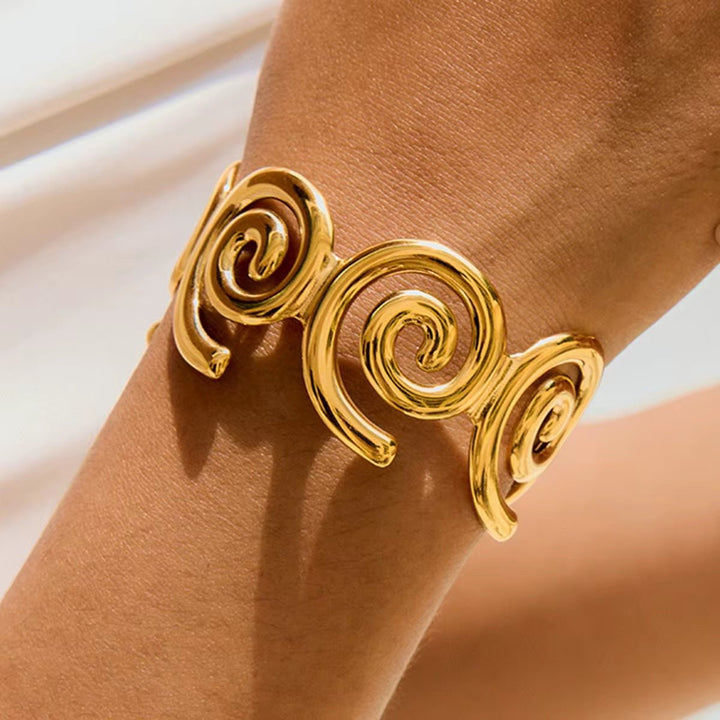 Dreamy Whirlwind Swirls Bracelet - Élan D&