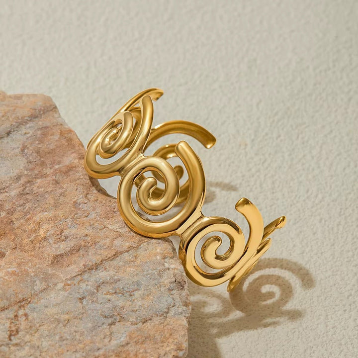 Dreamy Whirlwind Swirls Bracelet - Élan D&