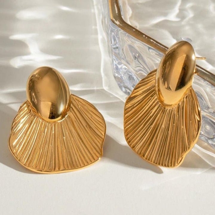 Ocean Crest Tides Earrings - Élan D&