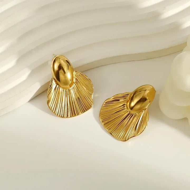 Ocean Crest Tides Earrings - Élan D&