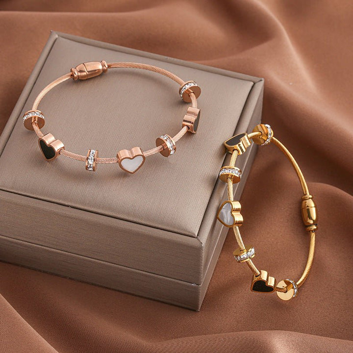 Retro Love Charm Heart Bracelet - Élan D&